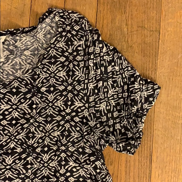 Pattern shirt - Picture 2 of 2